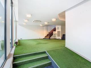 Op de Leuvense Ring, tussen het station en Imbev, is dit instapklaar, vergund, kantoorgebouw gelegen.De afgelopen jaren werd het gebouw verhuurd. In...