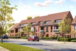 Ontdek Floribel, een eigentijds nieuwbouwproject op een centrale maar rustige locatie in Aalbeke, in de groene rand van Kortrijk. Hier woon je dicht bij winkels, scholen, openbaar vervoer en de dorpskern, met bovendien een vlotte aansluiting op de E17. Zo combineert Floribel het beste van twee werelden: rustig wonen met alles binnen handbereik.Het project biedt een gevarieerd woonaanbod voor verschillende levensfases. Kies uit comfortabele appartementen met 1 of 2 slaapkamers en ruime terrassen, of een ruime halfopen gezinswoning met 3 slaapkamers, zolder en privatieve tuin. De appartementen beschikken bovendien over ondergrondse parkeerplaatsen en bergingen.Ook op vlak van energie en wooncomfort is Floribel helemaal klaar voor de toekomst. Vloerverwarming, een warmtepomp en zonnepanelen zorgen voor een aangenaam binnenklimaat en een lage energiekost.Prijzen starten vanaf €277.000, exclusief kosten. Bovendien biedt Floribel de mogelijkheid om onder voorwaarden aan te kopen aan het verlaagde btw-tarief van 6%.Op zoek naar een energiezuinige nieuwbouwwoning of appartement op een uitstekende locatie? Neem contact via emiel@immobeguin.be.