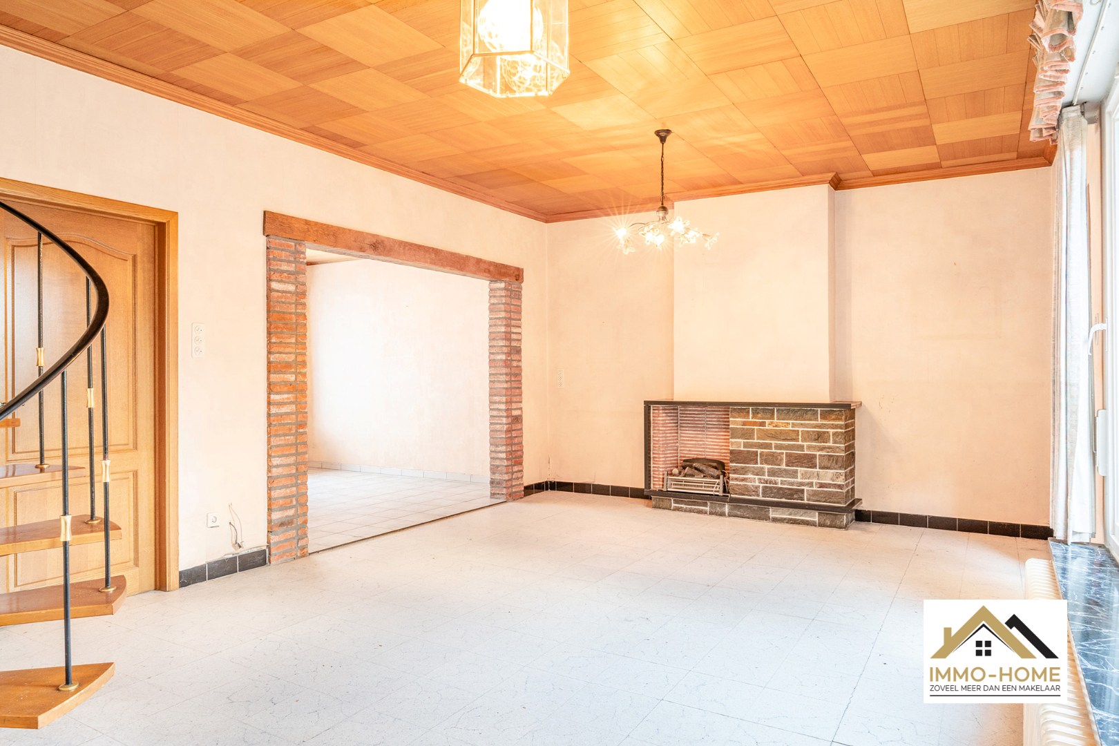 Te renoveren woning met garage centrum Beervelde! - foto 3