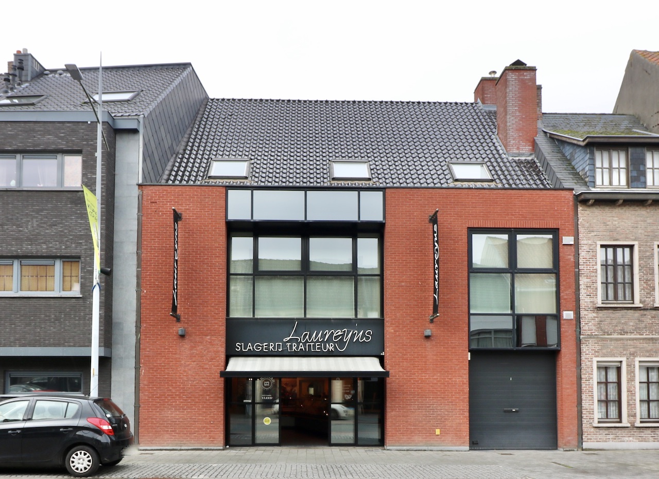 Commercial à louer à Eeklo - photo 1