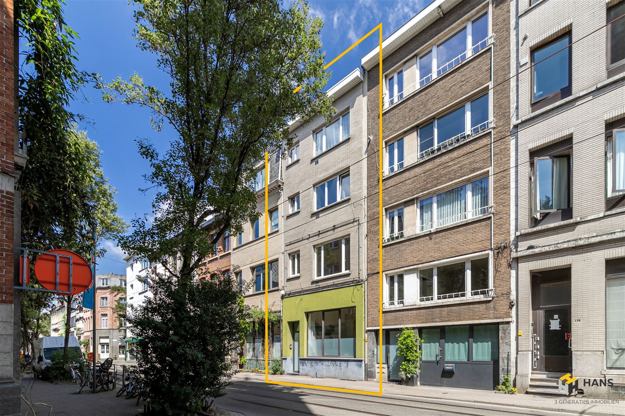 Opbrengsteigendom ( 279 m²) bestaande uit 4 appartementen in Antwerpen (2018). - foto 2