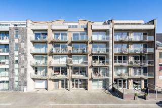 Vlot bereikbare garagebox op de Tijdokstraat te Zeebrugge. Deze gesloten garage is gelegen op het gelijkvloers in een goed onderhouden...