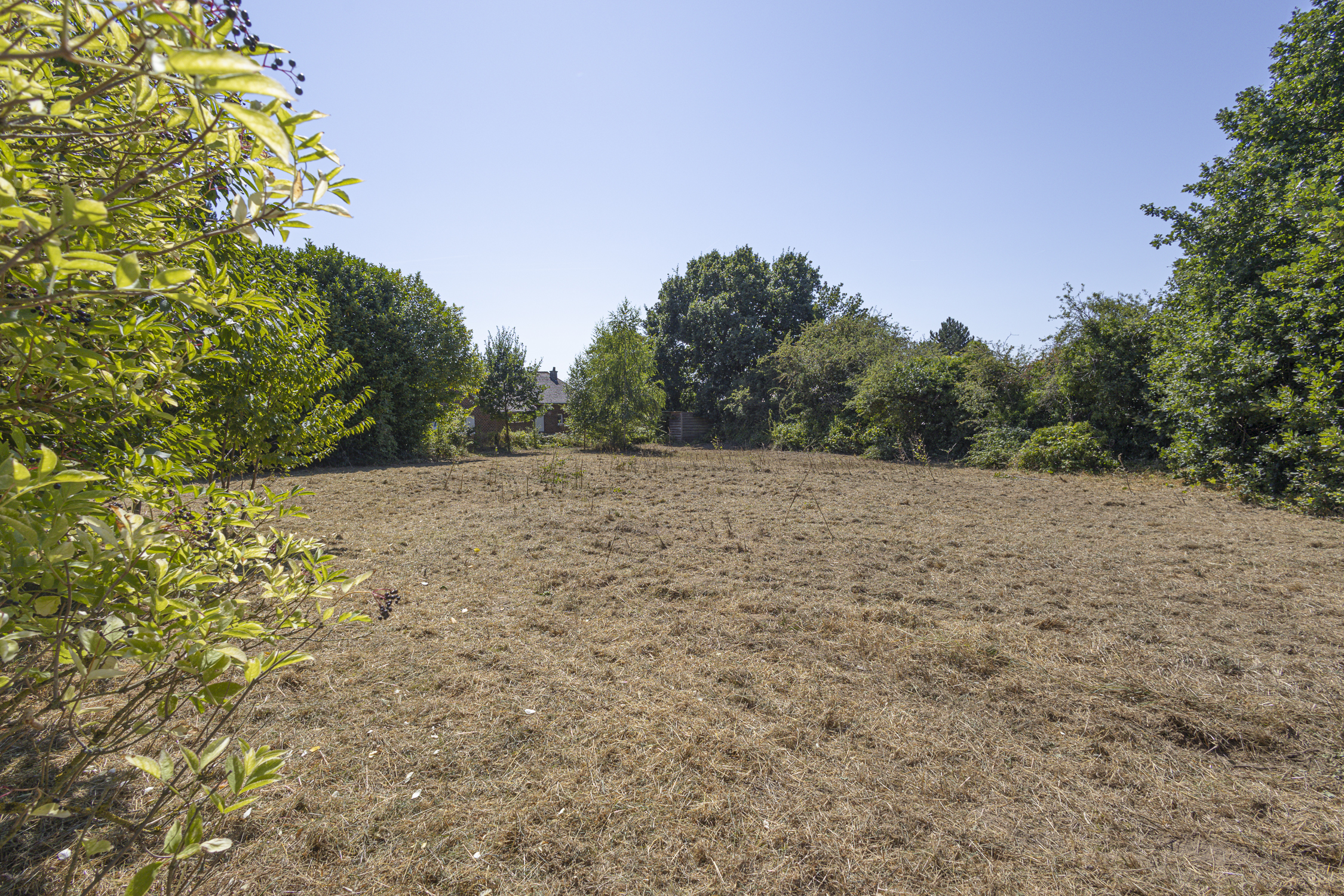 Exclusive building plot for a villa, rural zone Dilbeek. - photo 4