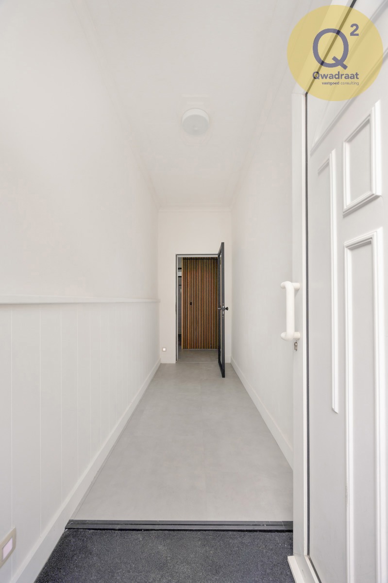 Gerenoveerde instapklare woning met grote tuin - foto 5