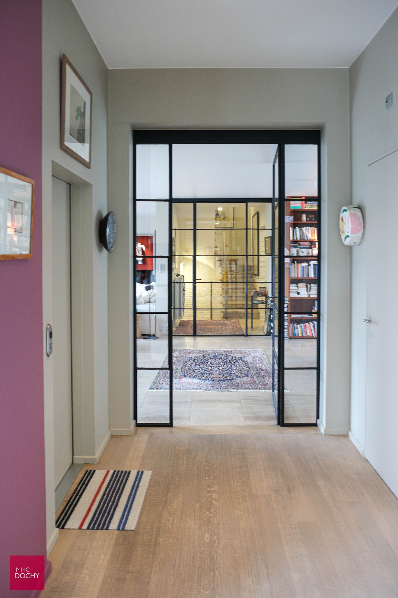 Heel ruime stadswoning met kantoren en tuin - foto 5