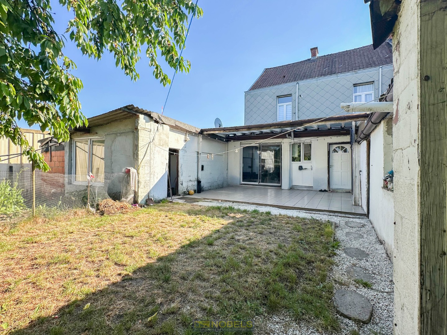 Te koop, ruime eigendom met garage en tuin te Oudenaarde - foto 2