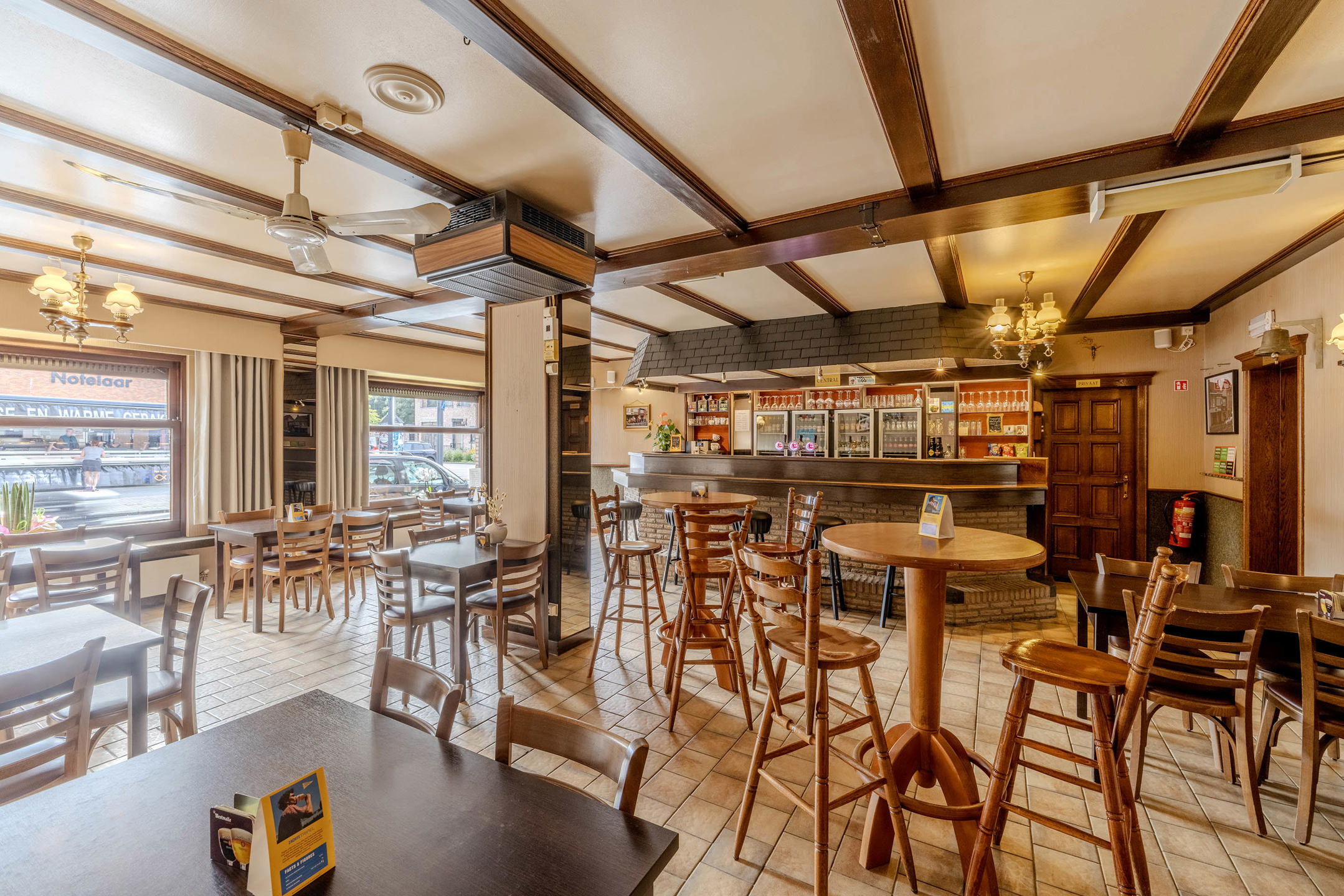 Centra(a)l gelegen café in centrum Oostmalle! - foto 5