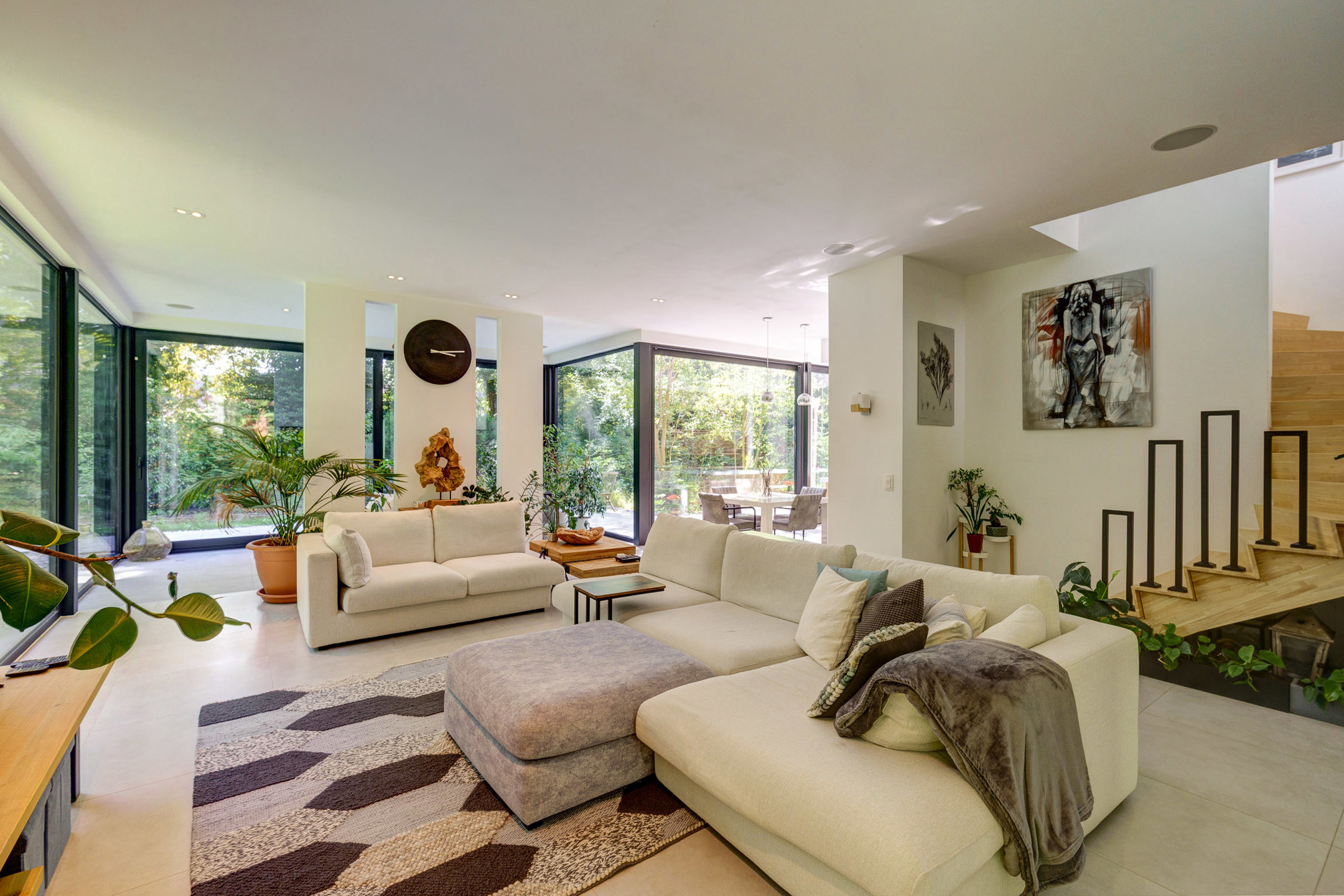 Exclusieve BEN-villa met tuin en vijver te Schoten - foto 2