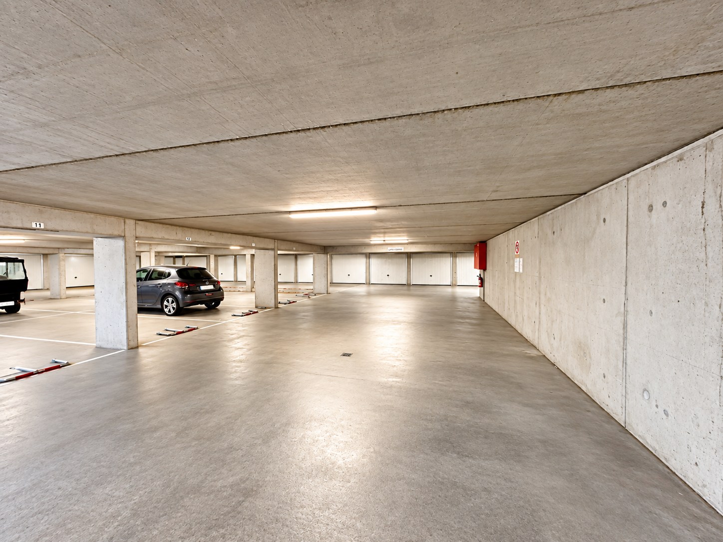 Garagebox gelegen in het Zoute - foto 5
