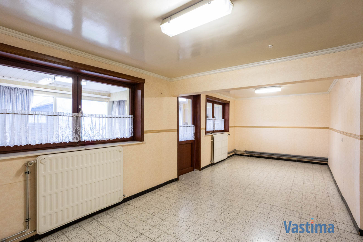 Ruime gezinswoning met potentieel nabij centrum Denderleeuw - photo 4