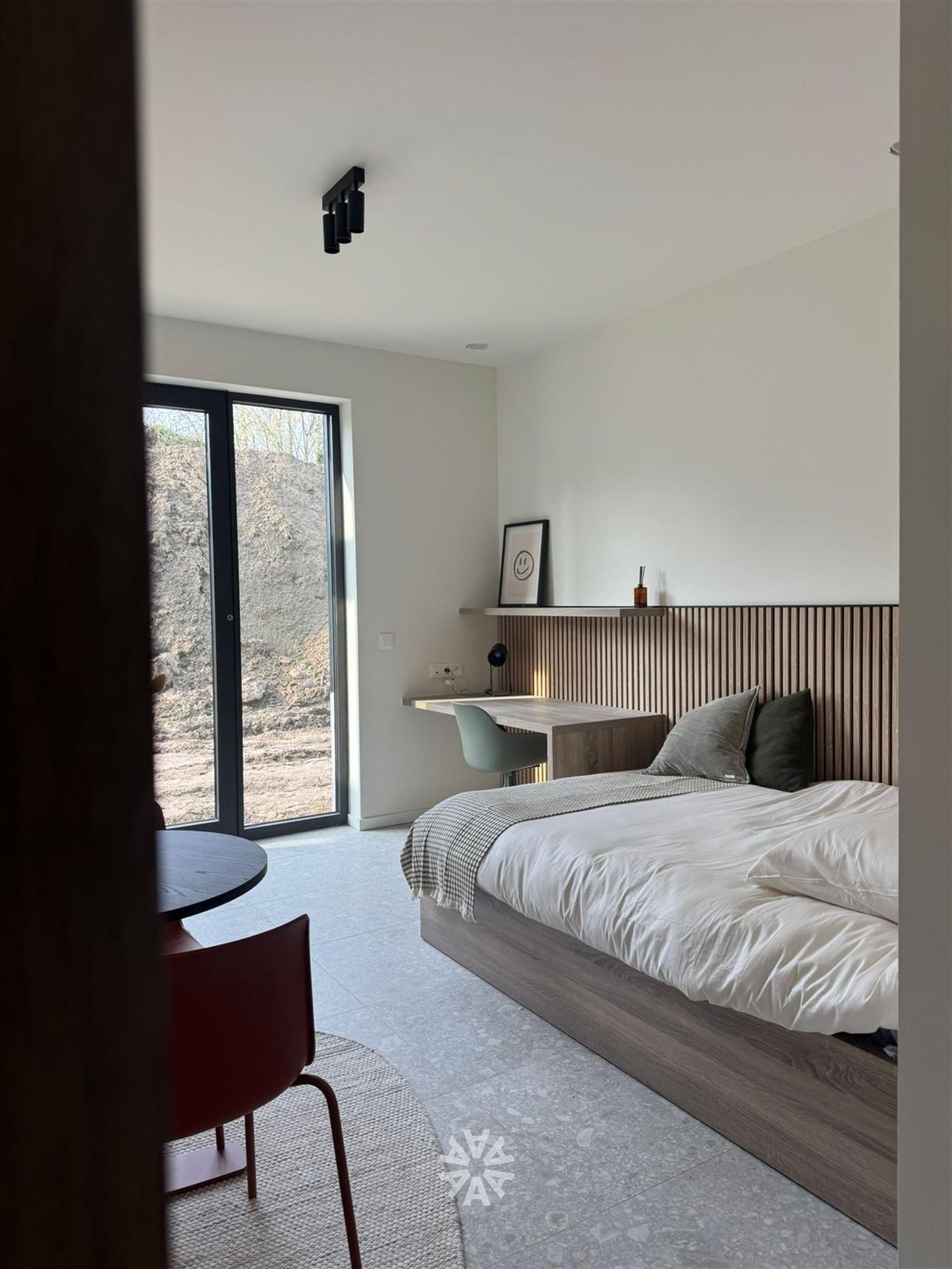 93 Chambres d'étudiants haut de gamme dans un environnement particulièrement vert à Gand - Vente par unité - photo 1