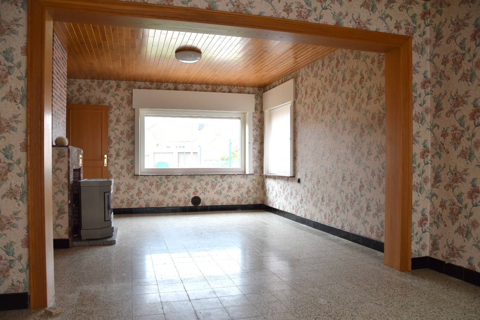 Halfopen bebouwing met 3 slaapkamers en zonnige tuin te koop in Bellegem - foto 4