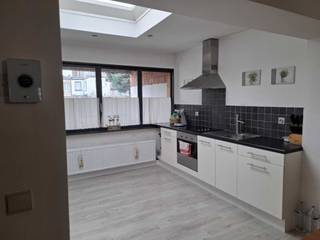 Deze te renoveren woning in de Confortalei geniet van een uitstekende ligging. Het bevindt zich op wandelafstand van het park Rivierenhof...