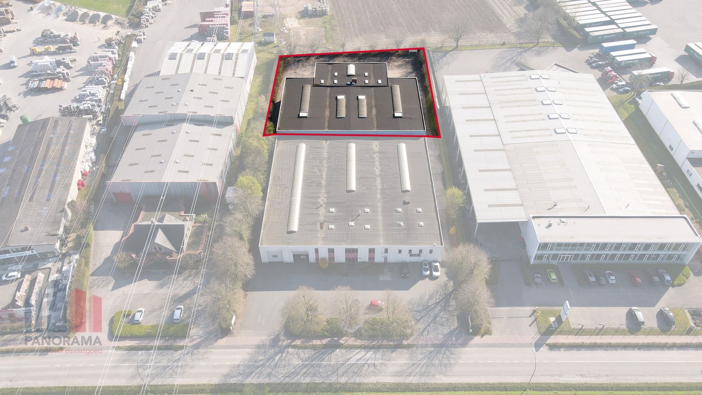 IMMEUBLE COMMERCIAL TRÈS BIEN SITUÉ À VENDRE À MOLLEM - photo 3