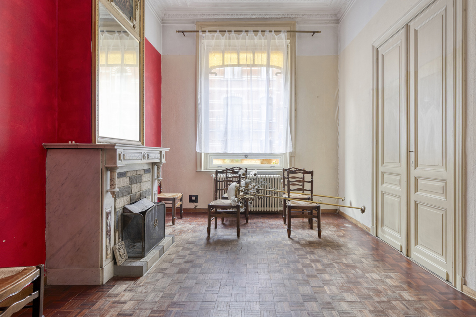 Te renoveren herenhuis met tuin nabij Sint-Guidoplein - foto 5