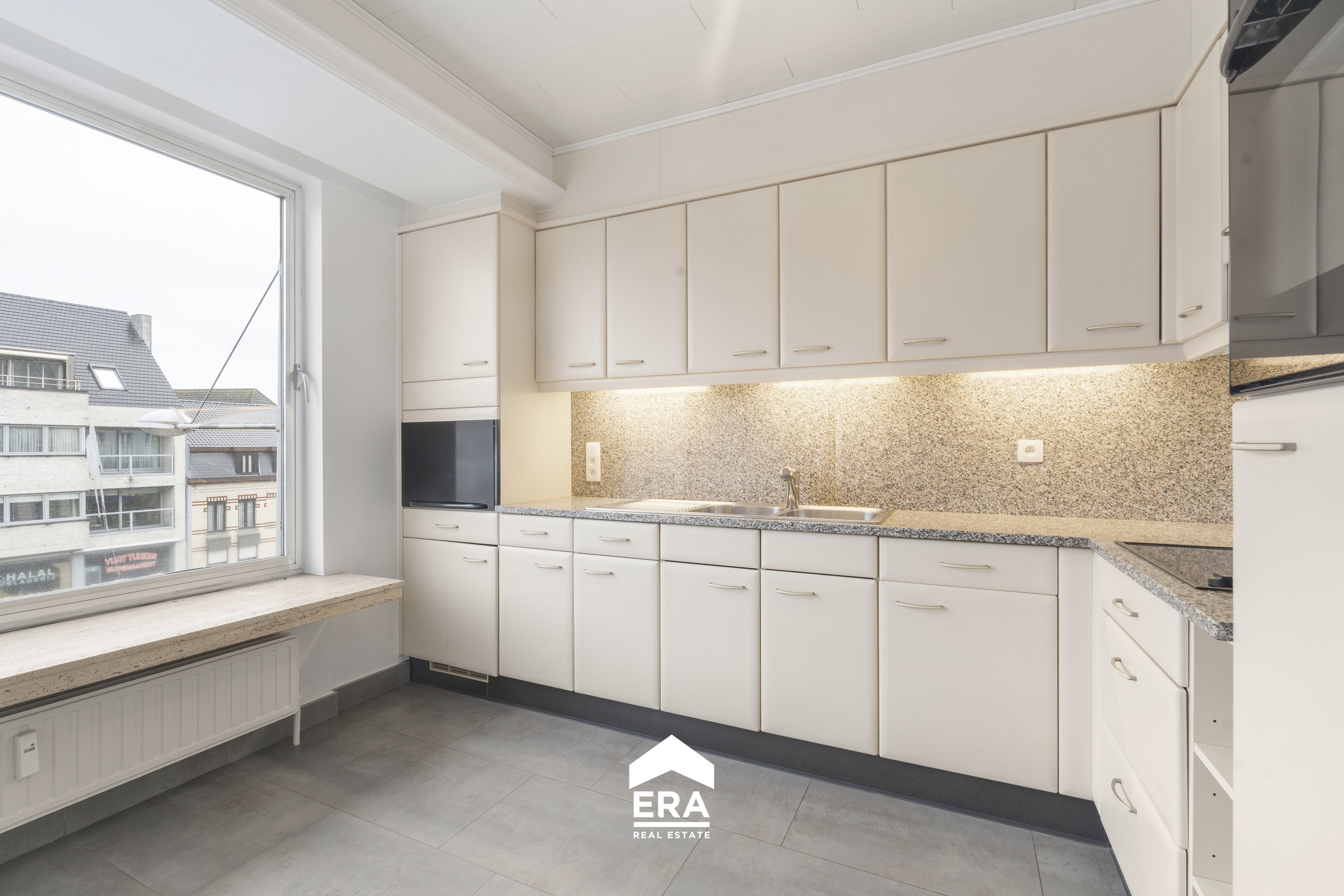 gezellig appartement centrum Eeklo met 2 slpks en terras! - foto 5