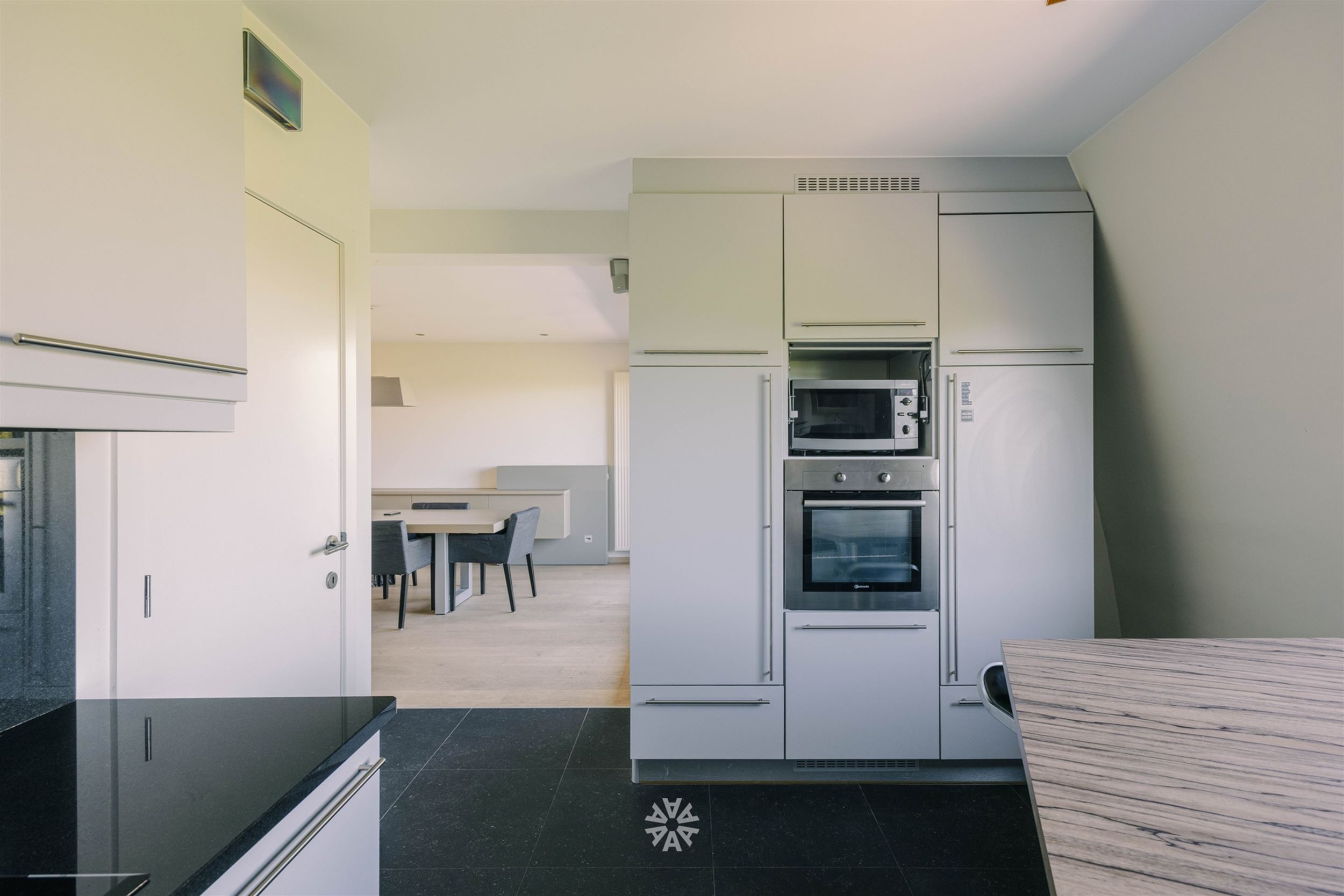 Apartment for rent in Ghent with 3 bedrooms - photo 5