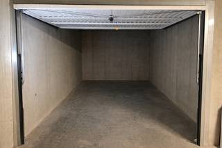 Deze garagebox bevindt zich in de residentie Waterfront te Nieuwpoort-Stad.Dankzij de mooie oppervlakte en de goede ligging is deze garage geschikt...