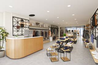 Commercial à vendre à Tielt