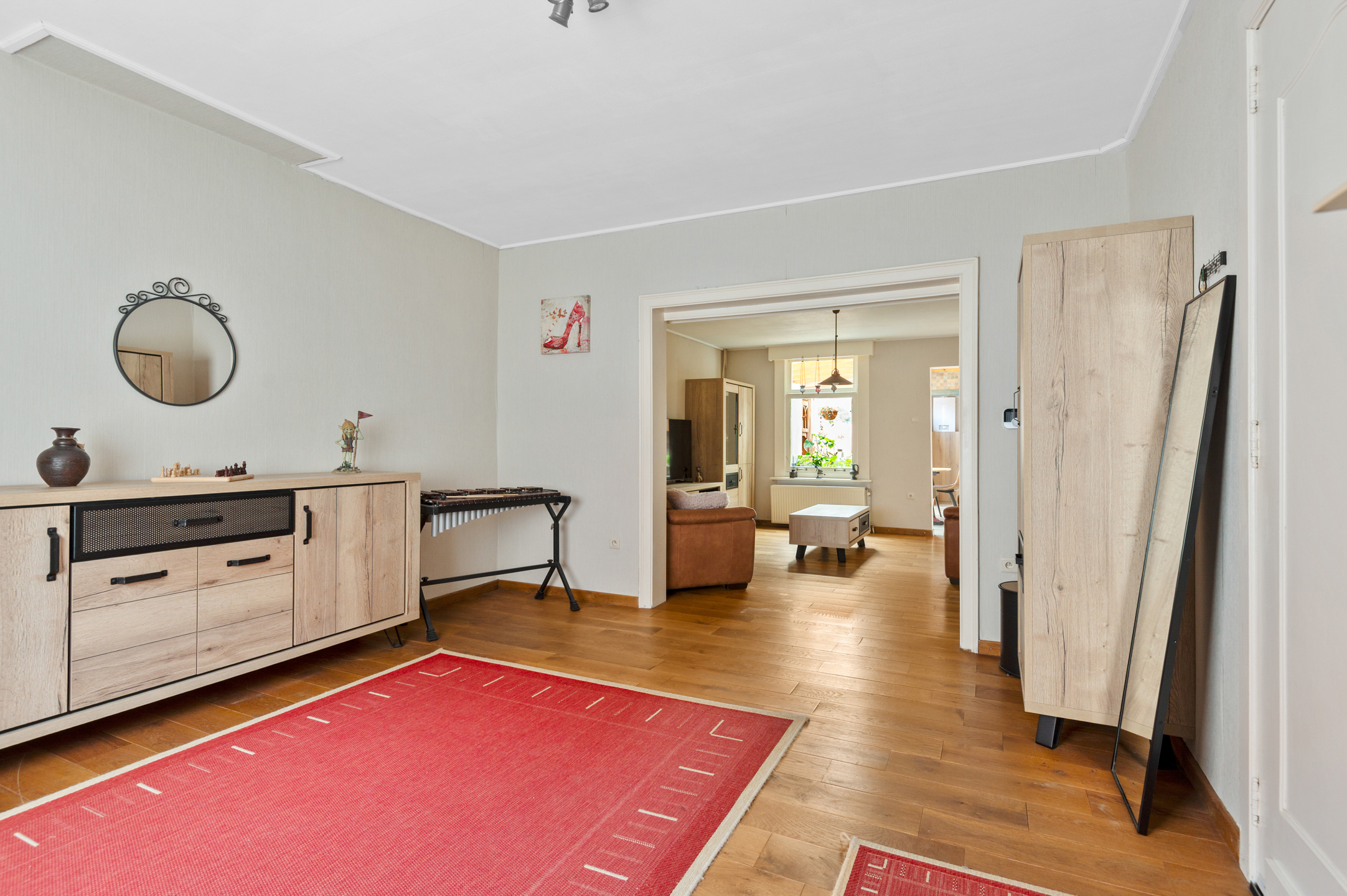 Woning met 3 slaapkamers nabij het centrum - foto 4