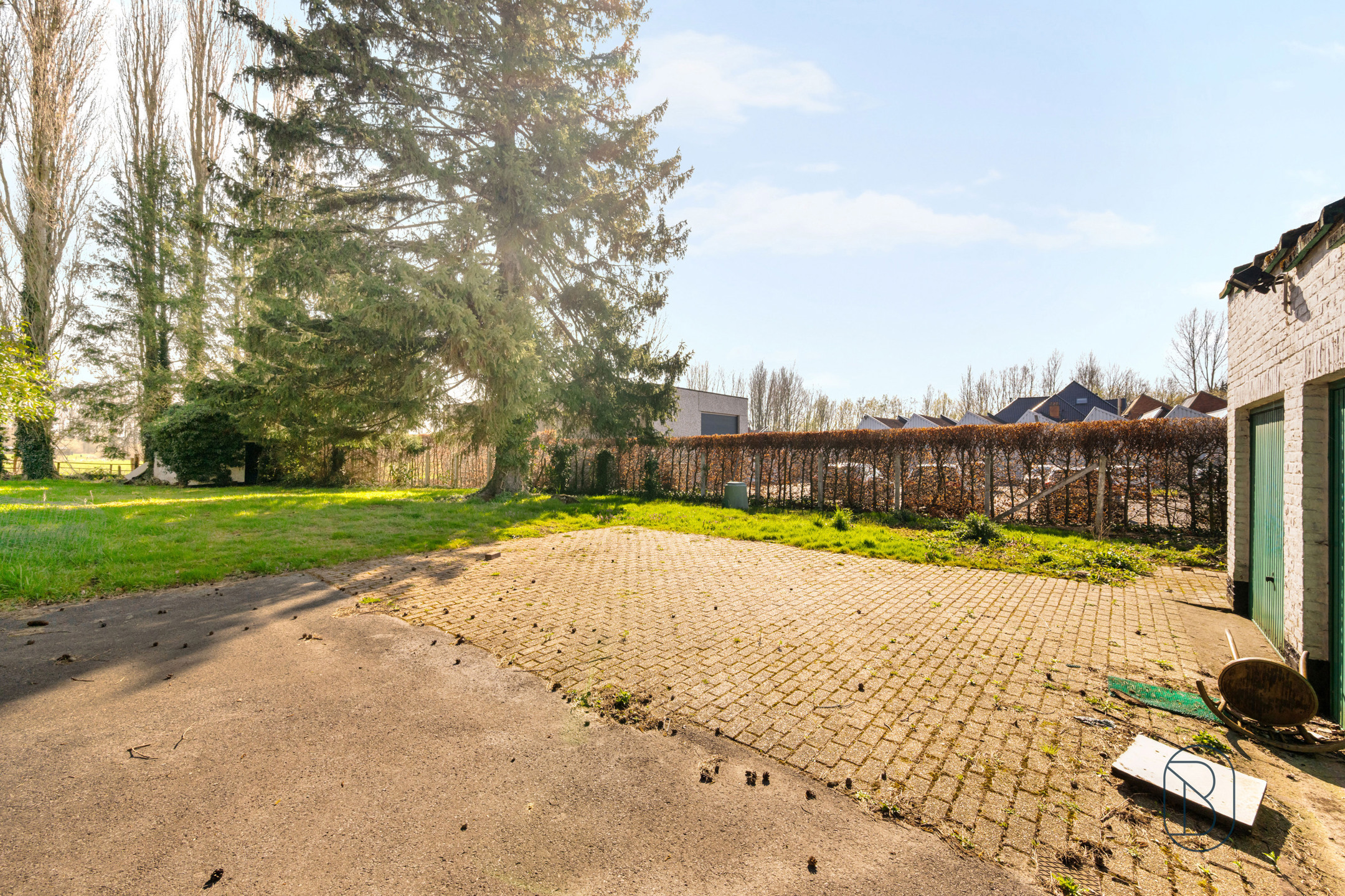 Charmante te renoveren fermette met tuin, dubbele garage en authentieke bakoven! - foto 5