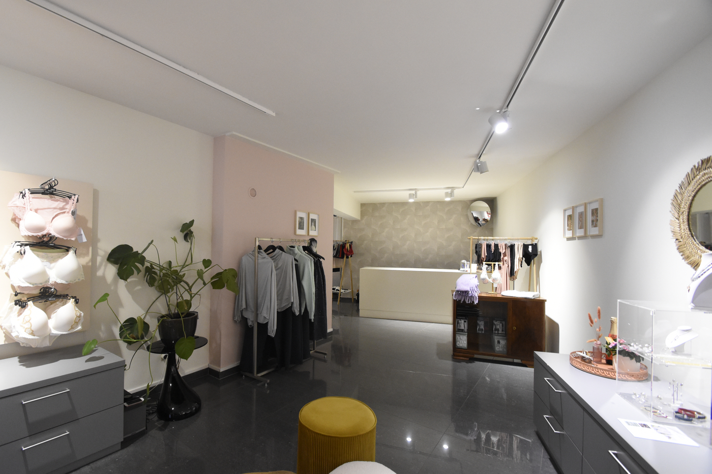 Handelspand op toplocatie in het centrum van Zwijndrecht – 120 m² - foto 4