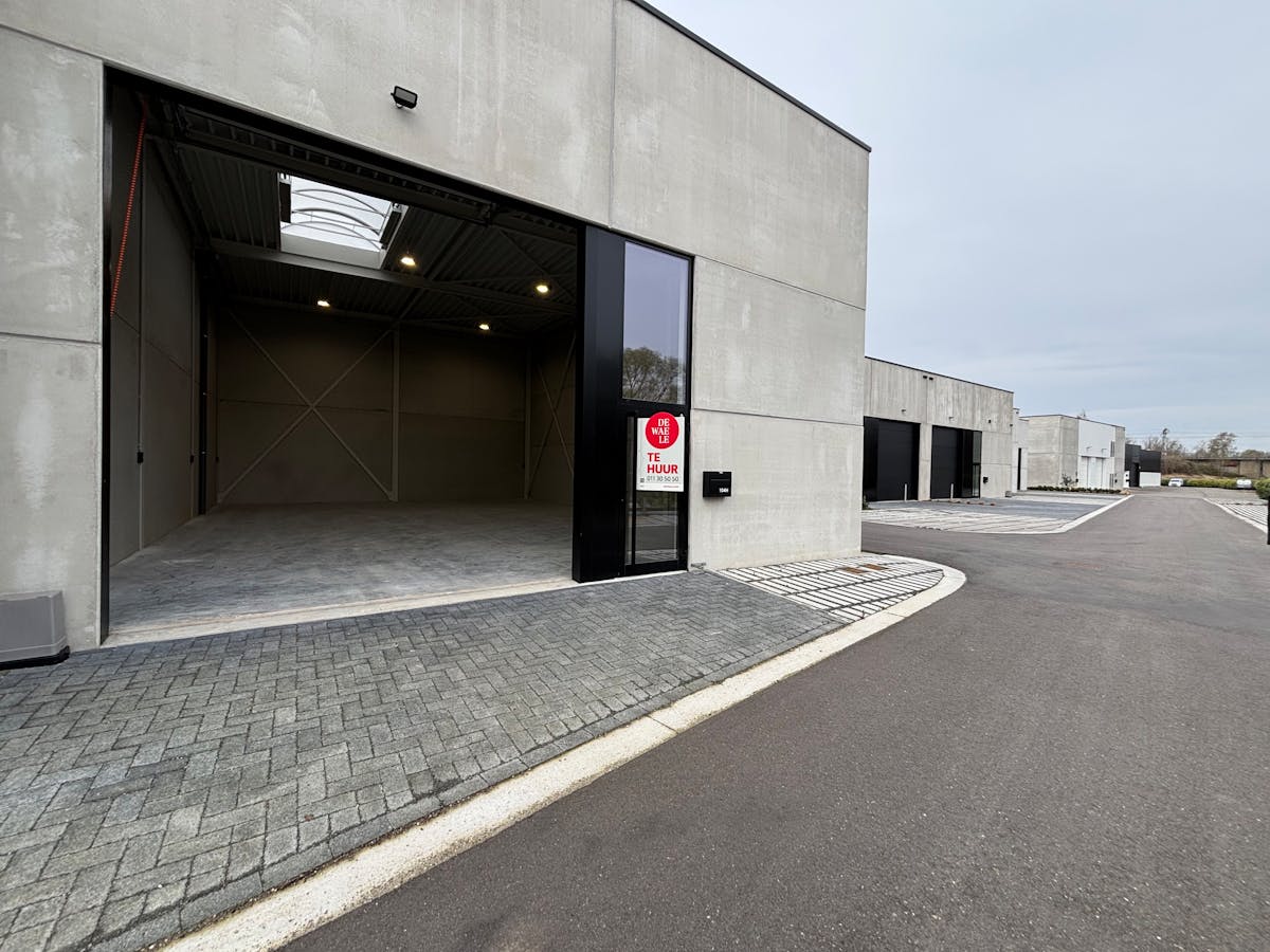 KMO-unit van 150 m² te huur in Heros KMO-park te Hasselt - foto 1