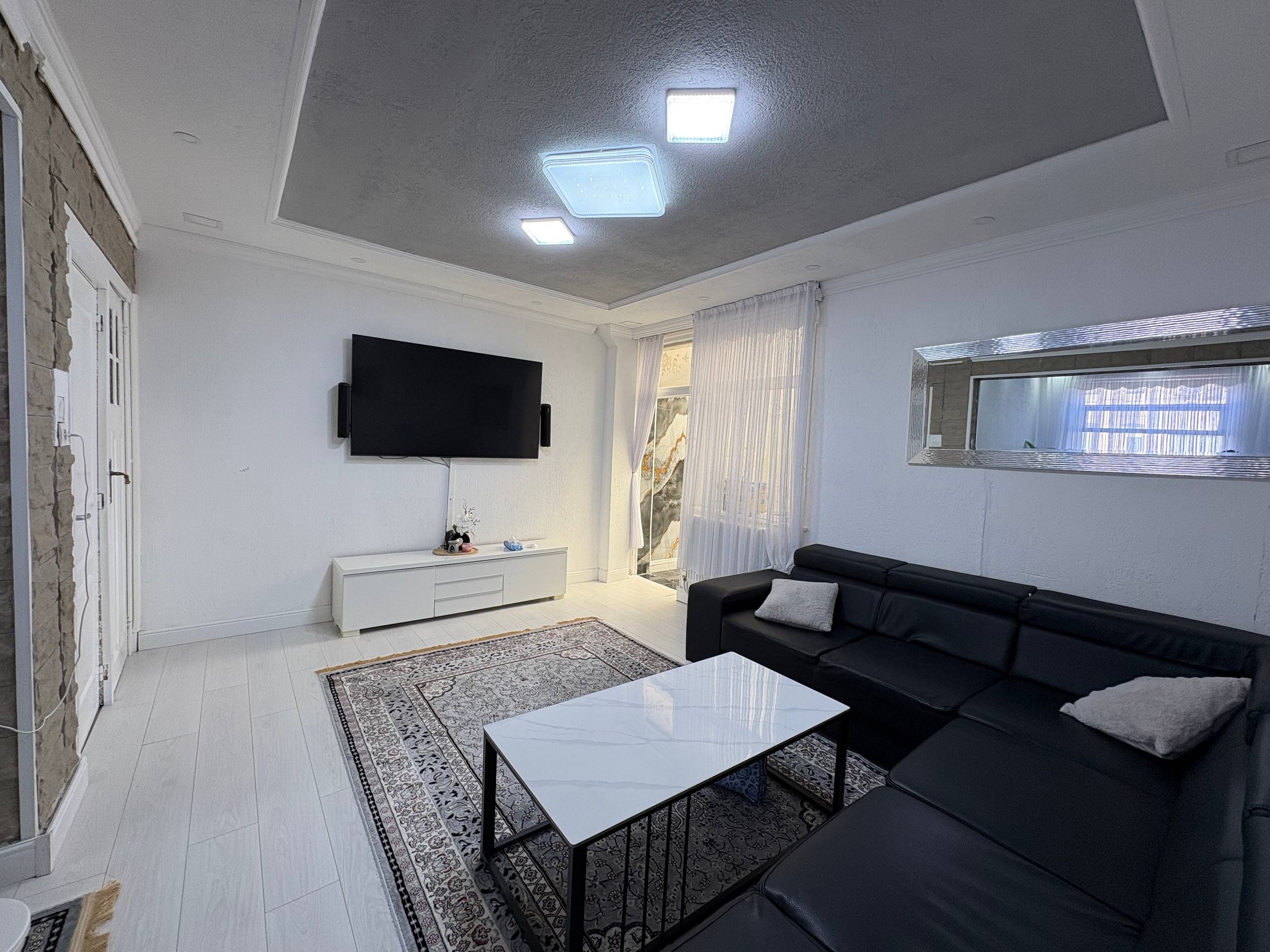 Ruime woning met 5 slaapkamers - foto 5