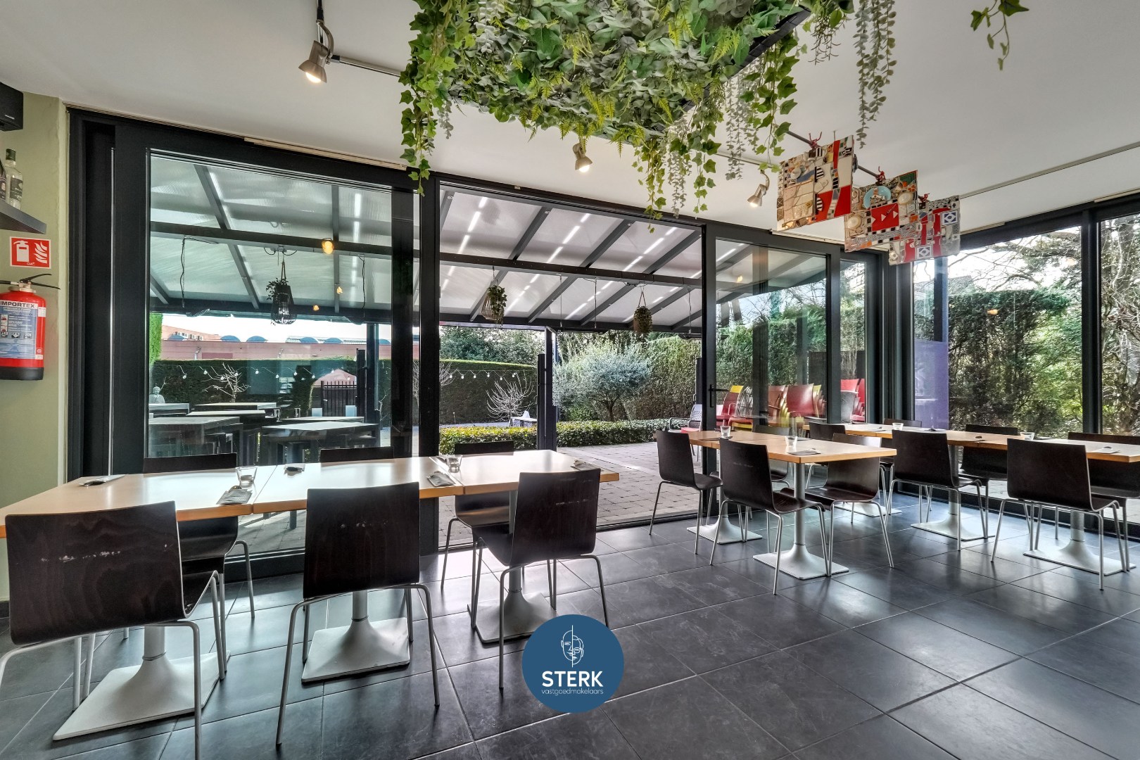 HANDELSPAND MET APPARTEMENT OP TOP LOCATIE TE MAASMECHELEN ! - foto 2