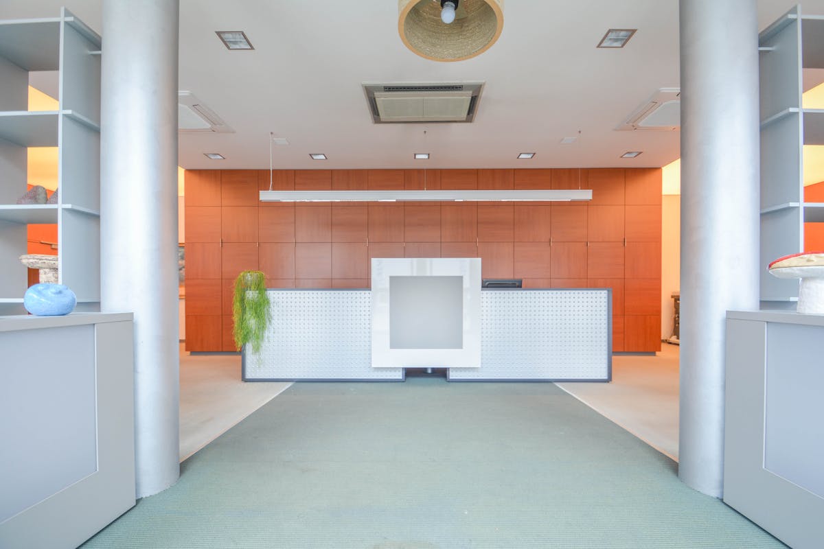 Office space for rent in Izegem of approx. 206 m² - photo 2
