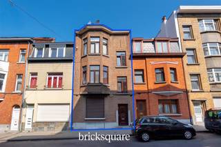 ANDERLECHT - Uitstekende investeringsmogelijkheid in de James Ensorstraat 20, dicht bij winkels, vervoersverbindingen en scholen.Ontdek dit huis...