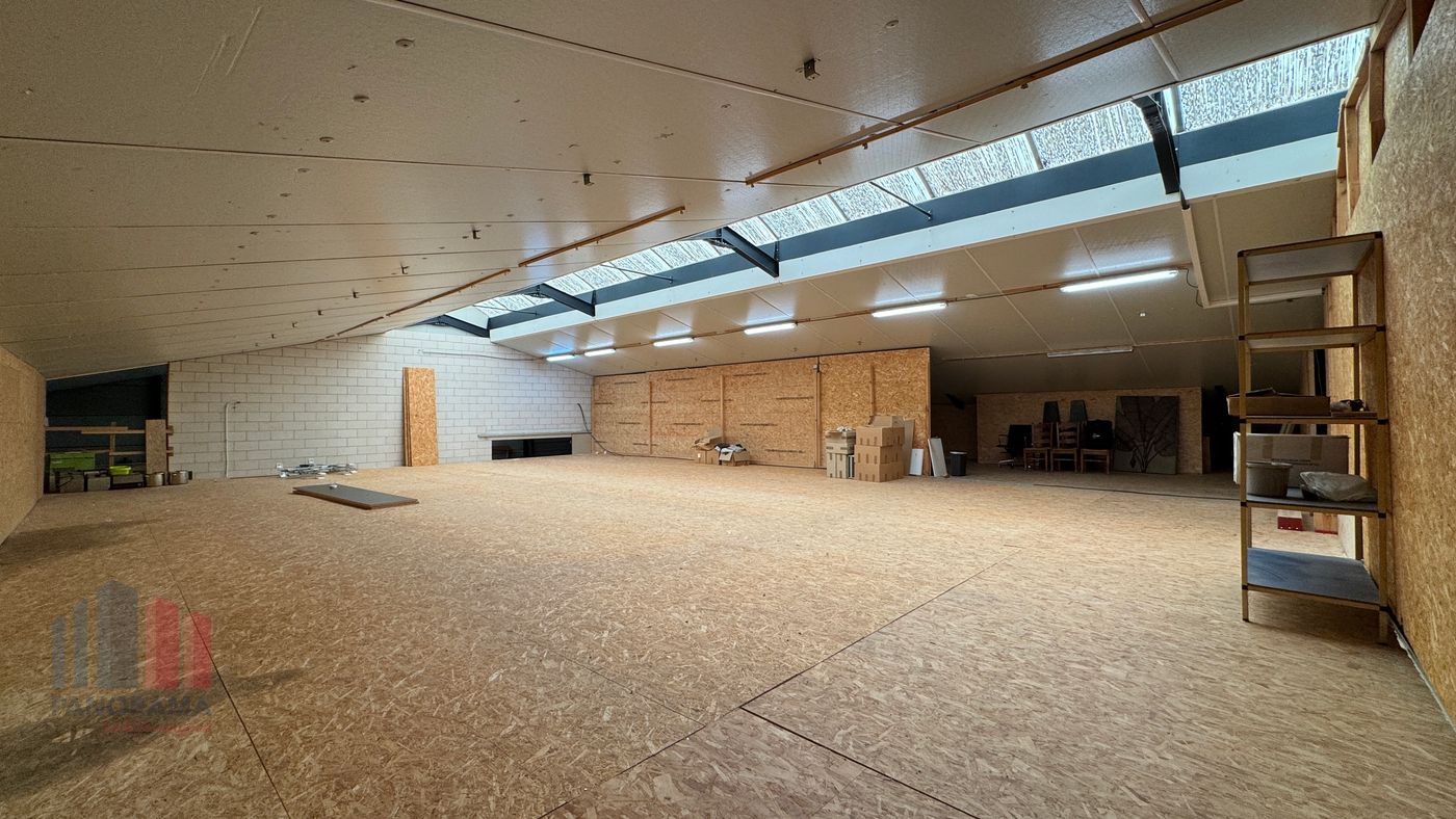 737 m² bedrijfsgebouw met kantoor/woning op terrein van 2.668 m² - foto 5
