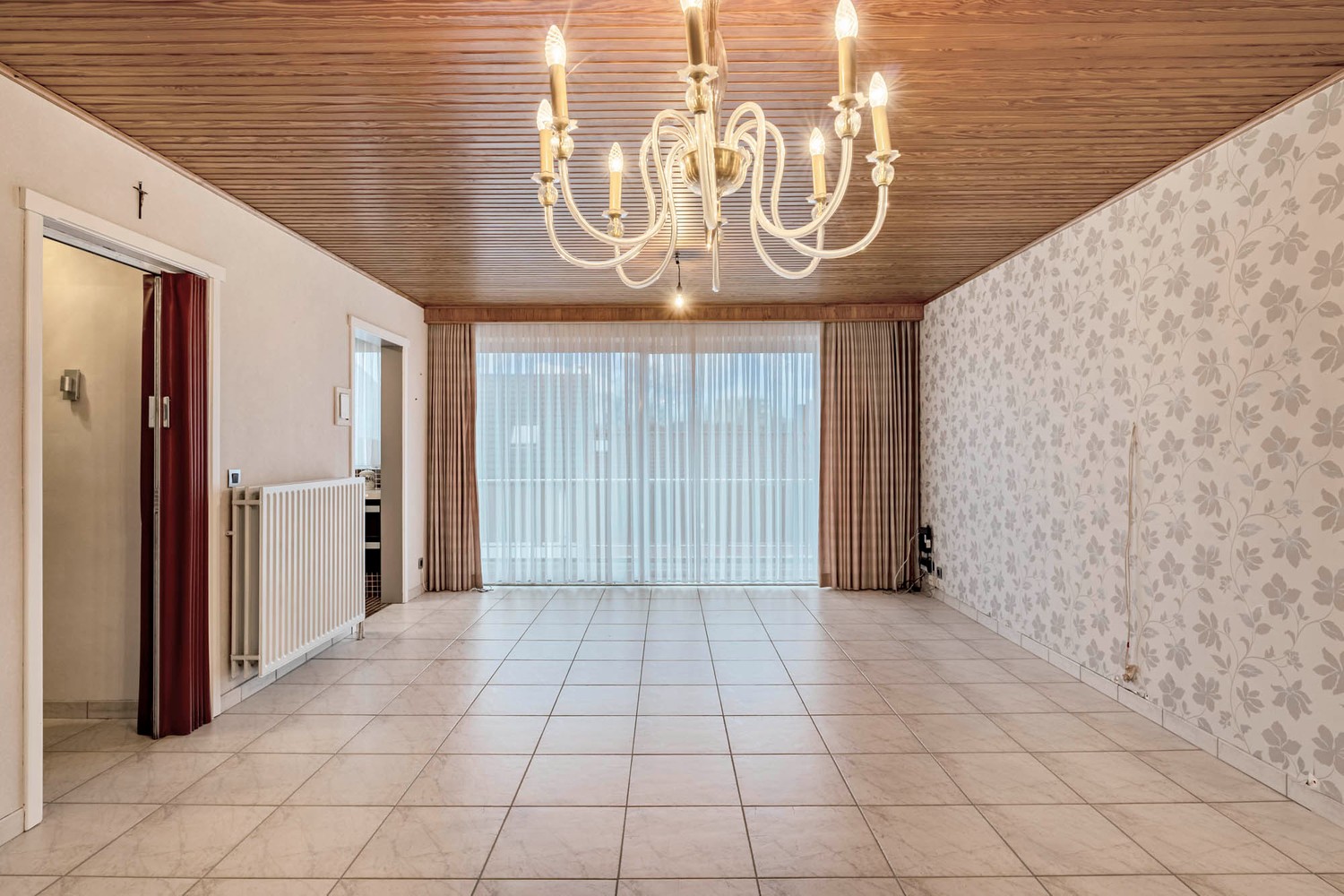 Ruim en verzorgd appartement (V2) met 2 slpks op wandelafstand van het centrum met een EPC B-certificaat. - foto 5