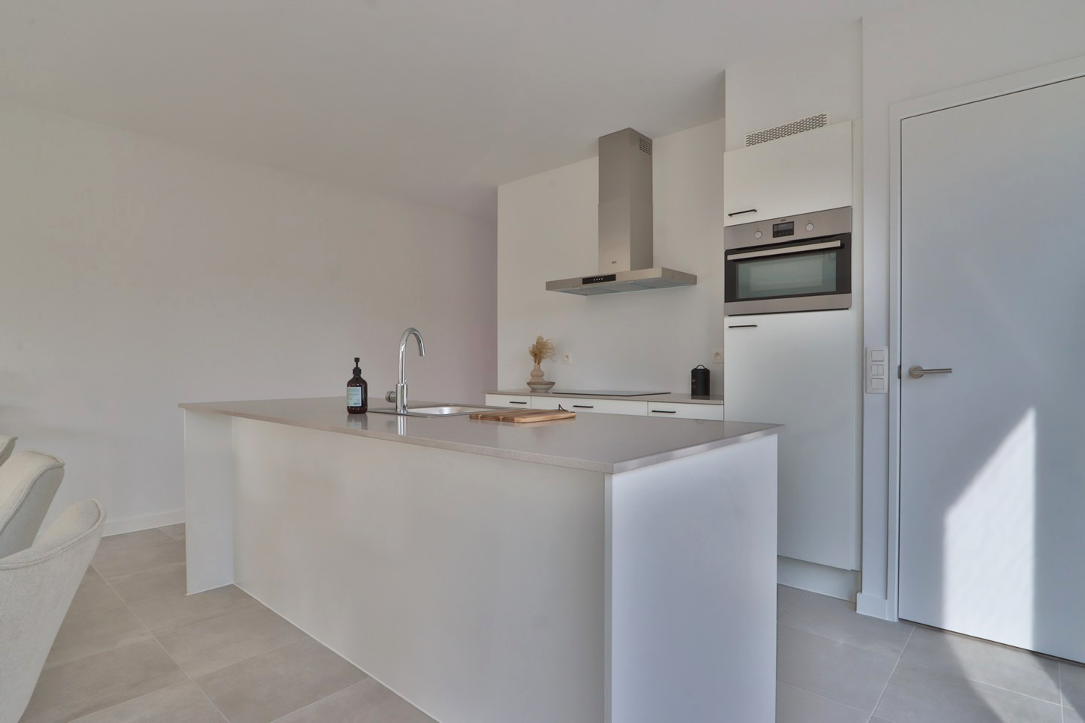 BEN-halfopen bebouwing met 3 slaapkamers en zuidgericht terras - foto 2