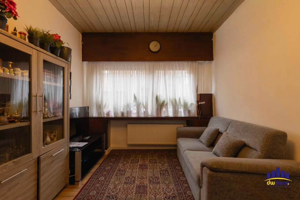 TE KOOP IN GENTBRUGGE – RIJWONING MET 4 SLAAPKAMERS EN KOER! - foto 4
