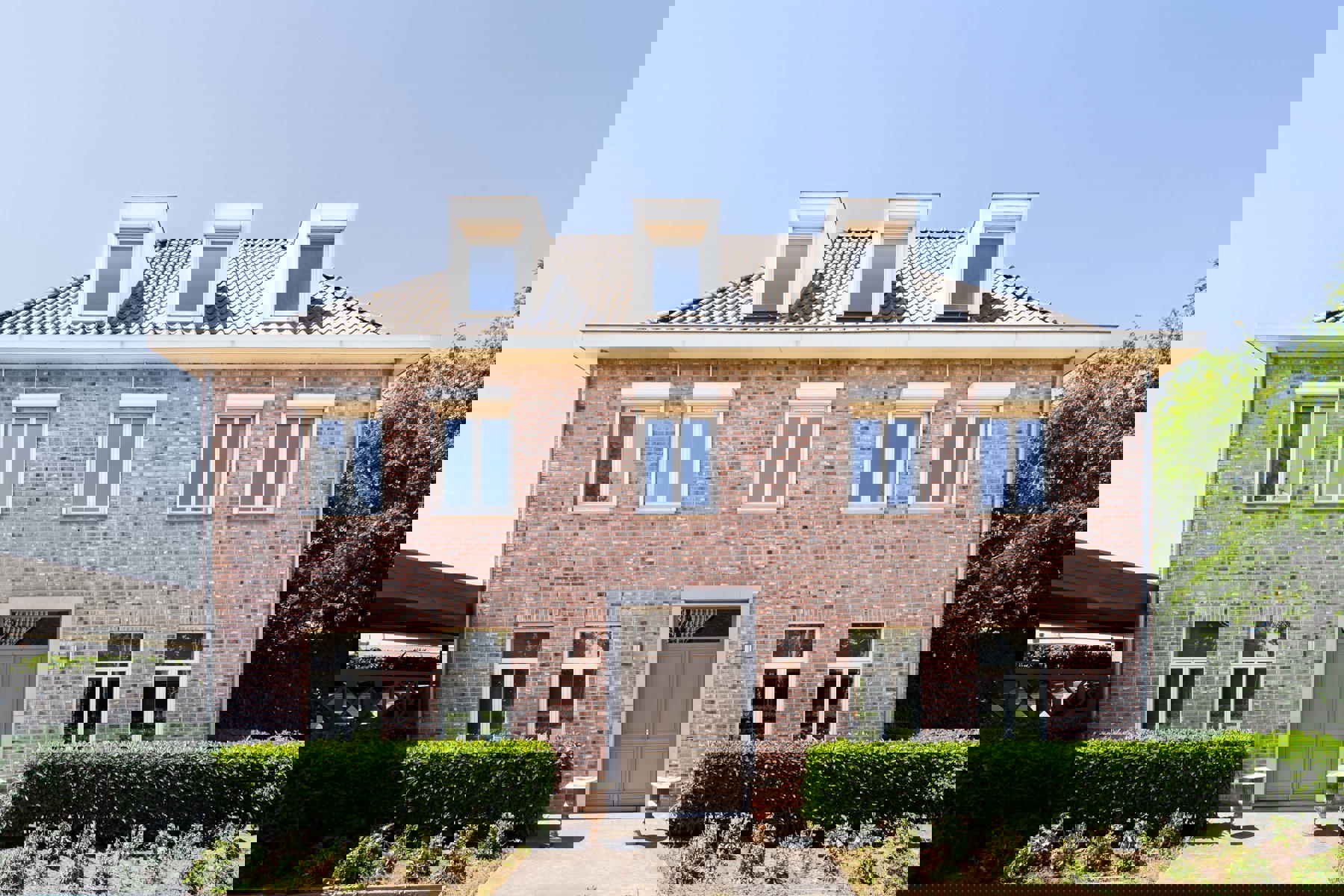 House for sale in Wuustwezel with 5 bedrooms - photo 4