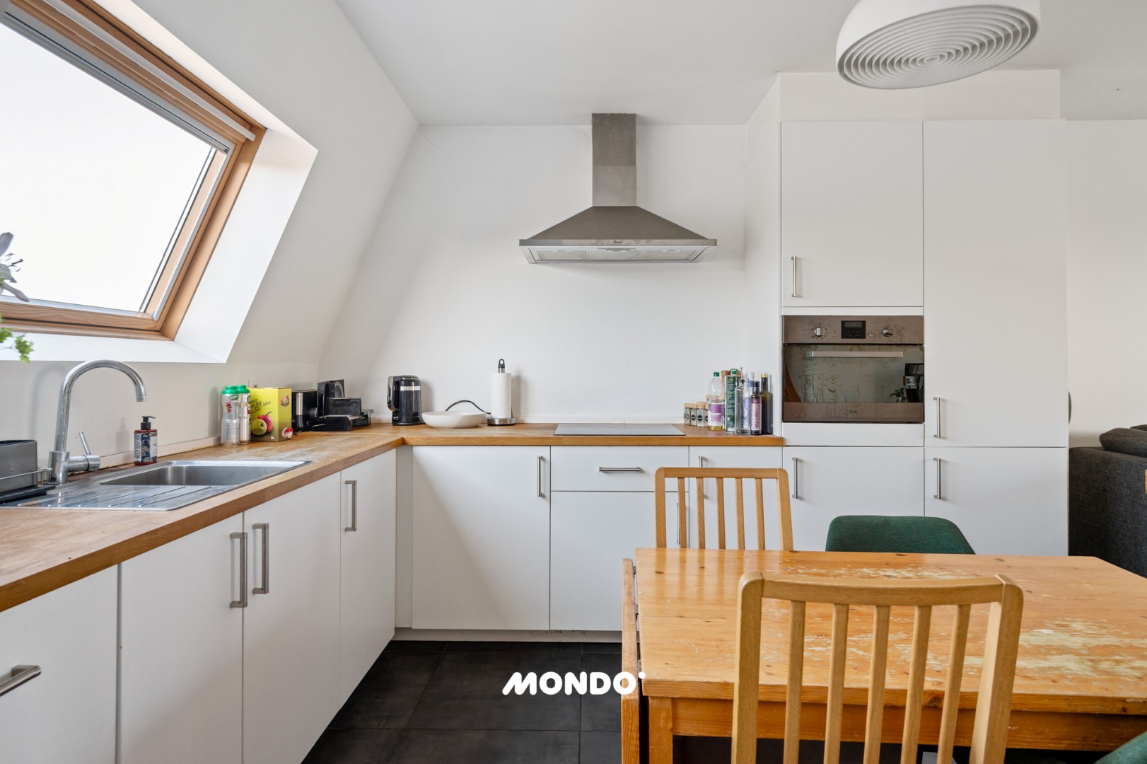 Appartement en duplex moderne avec grande terrasse à Willebroek! - photo 3