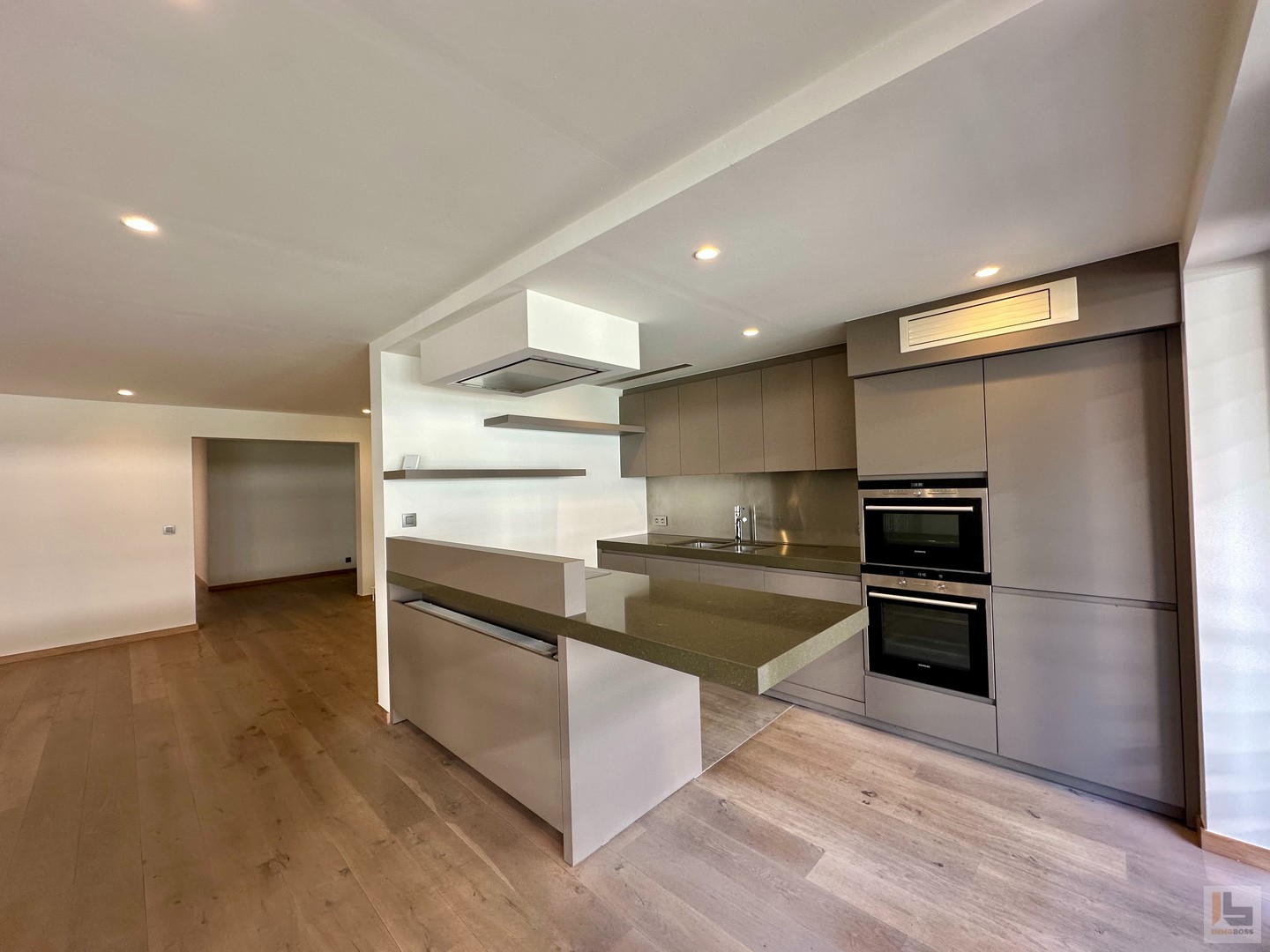 TRENDY APPARTEMENT met 2 slaapkamers - photo 3