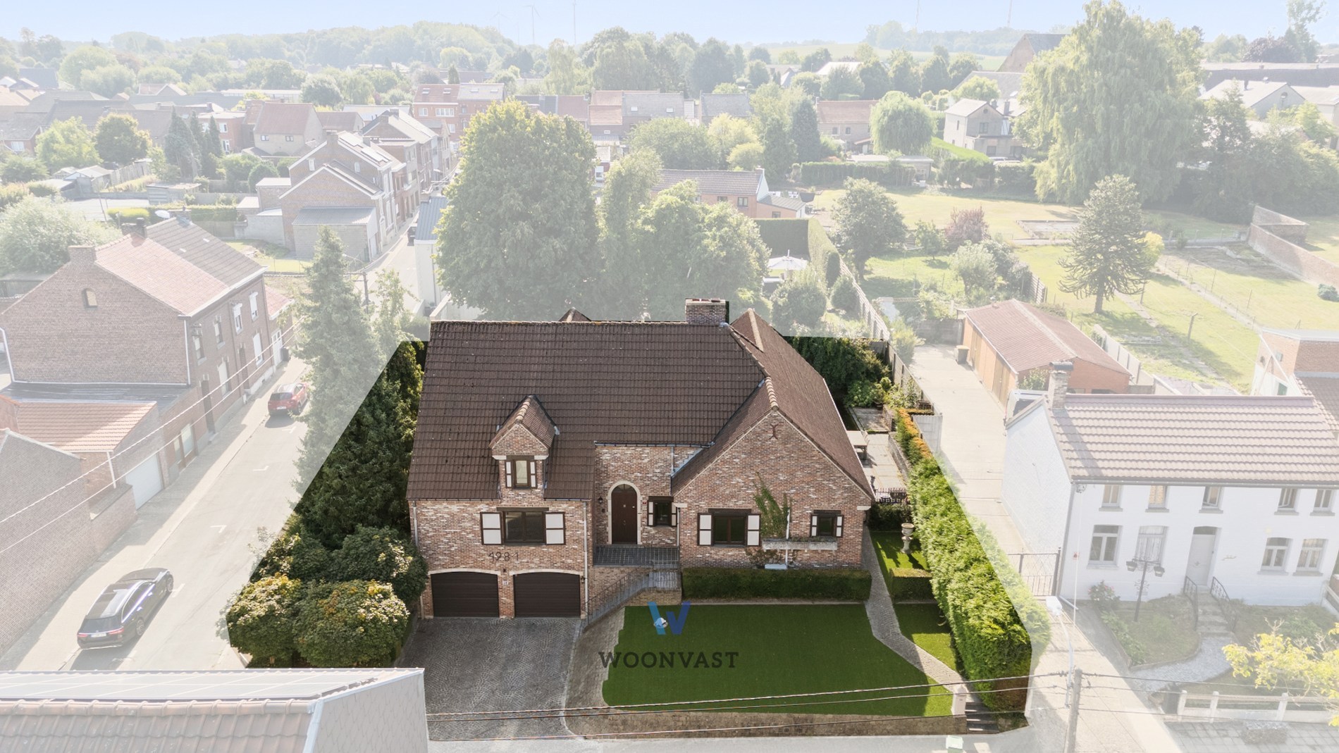 Prachtige villa met zonnige tuin en zwemvijver op 840m² - foto 1