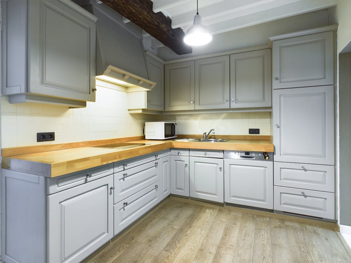 Investment property on the shopping street in Maaseik - photo 4