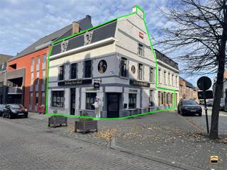 Herberg Den Abeel ligt pal in het centrum van Borgloon en heeft eenverder af te werken appartement boven de zaak!*GEEN RENOVATIEPLICHT EPC C Deze...