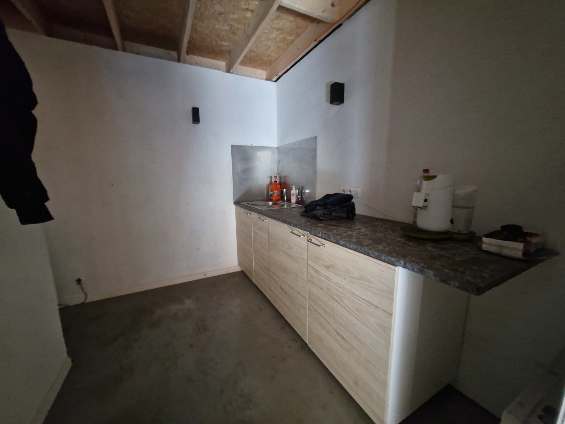 Commercial for rent in Ciney - photo 4