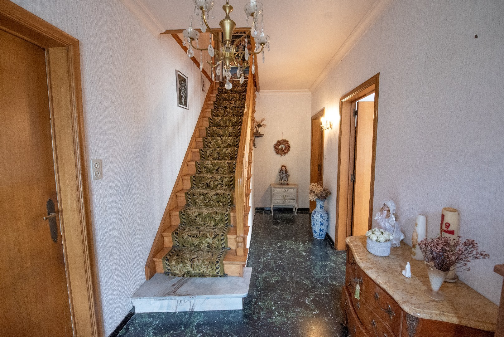 Ruime, te renoveren woning op 1720 m² met 4 slaapkamers te Olsene - foto 4
