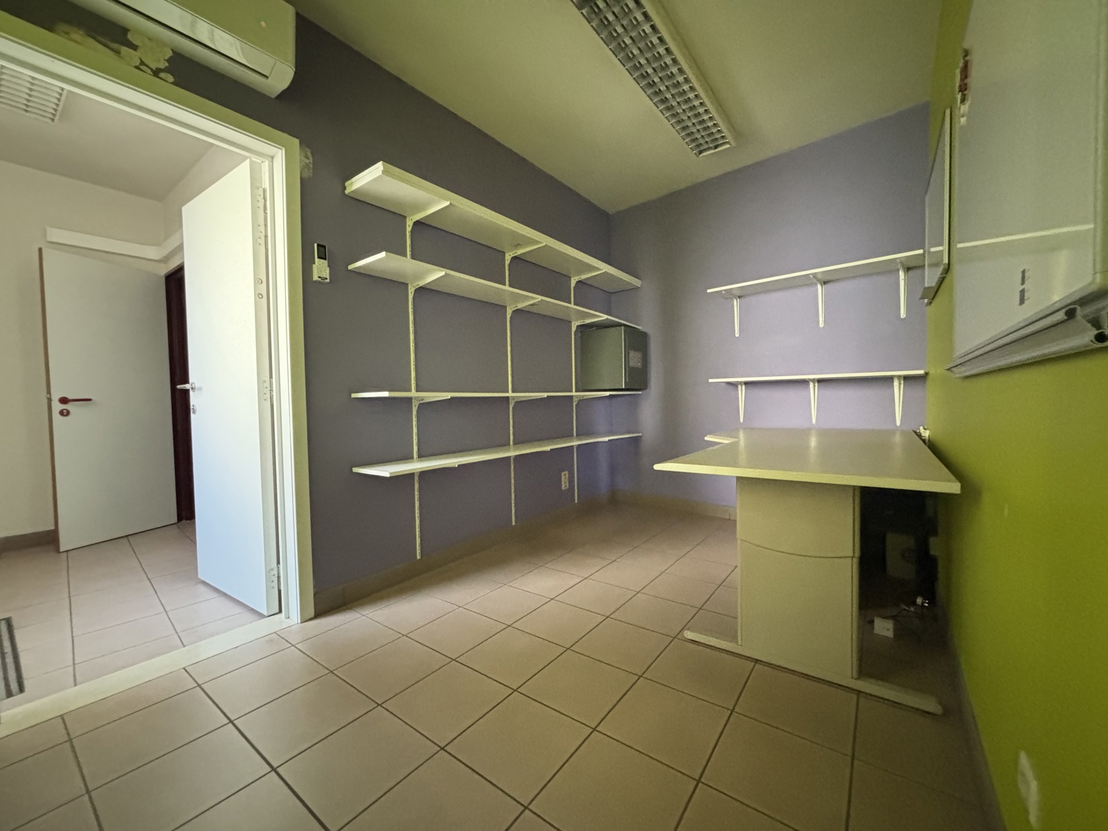 Commercial for rent in Leuven - photo 2