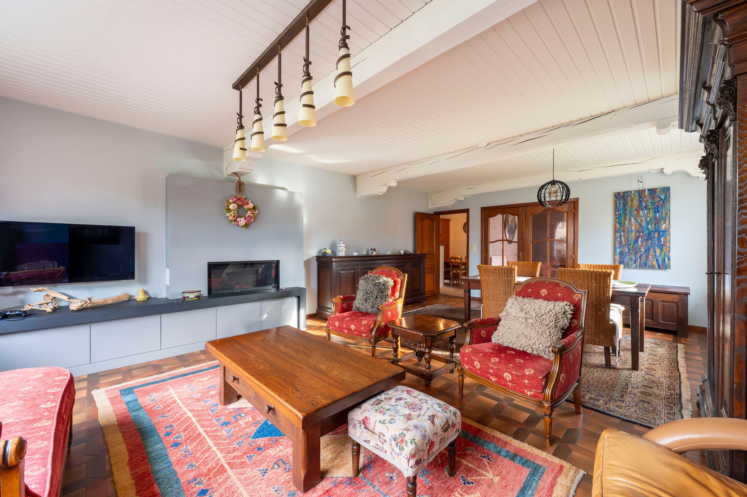 Te renoveren laagbouwvilla in een gegeerde wijk in Ekeren! - foto 4