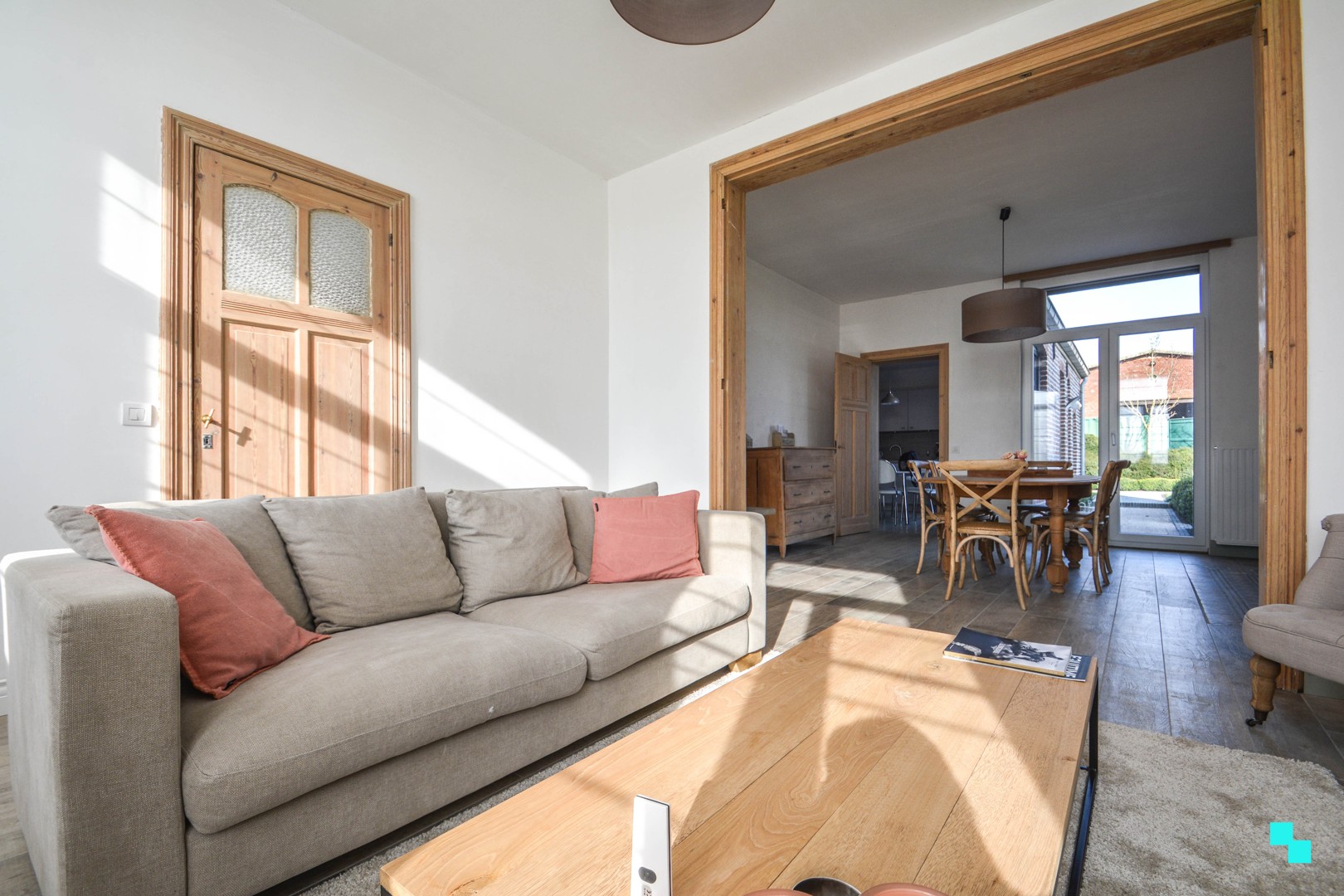 Alleenstaande landelijk gelegen woning met 3 slaapkamers - photo 3