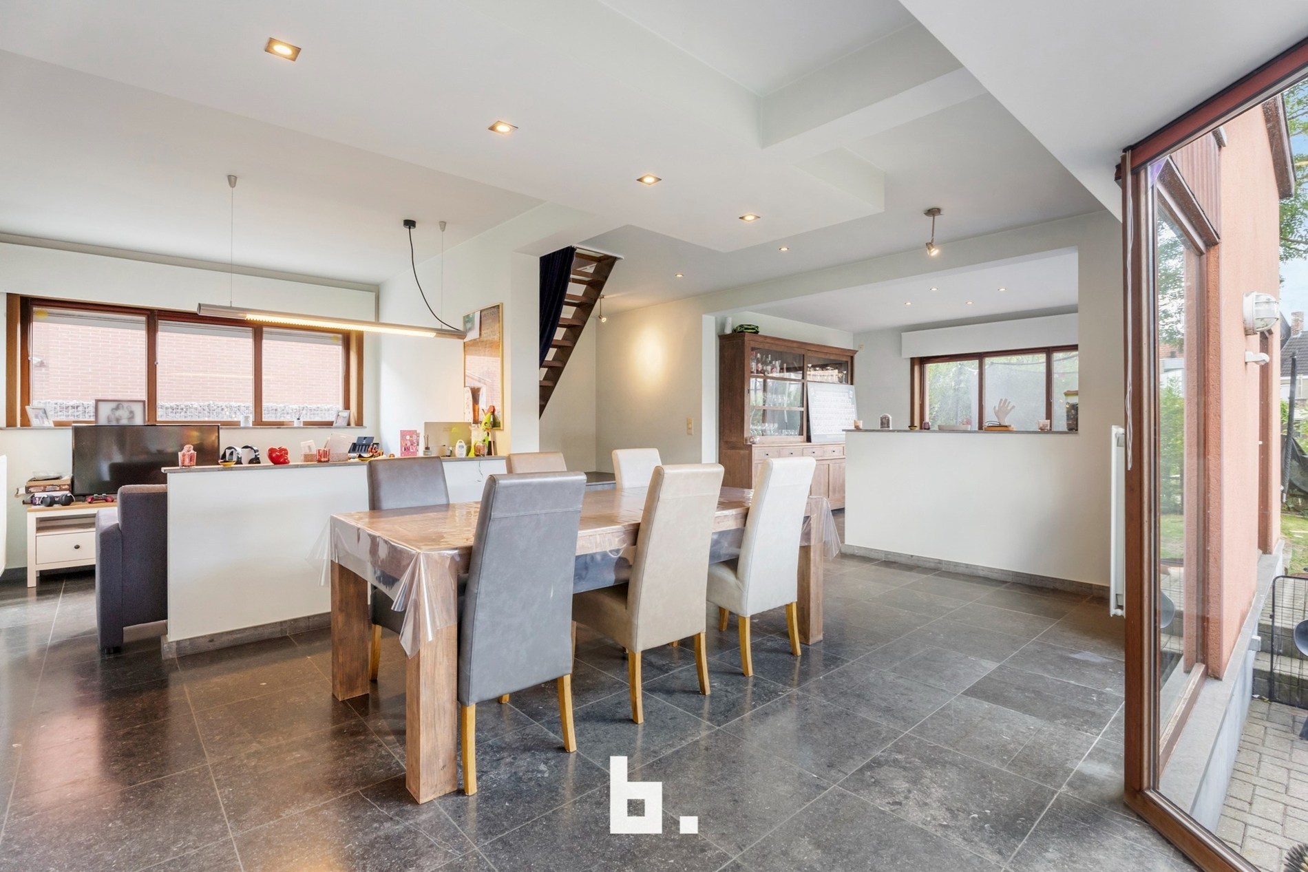 Ruime instapklare woning met polyvalente ruimte in Izegem (8870) - foto 4