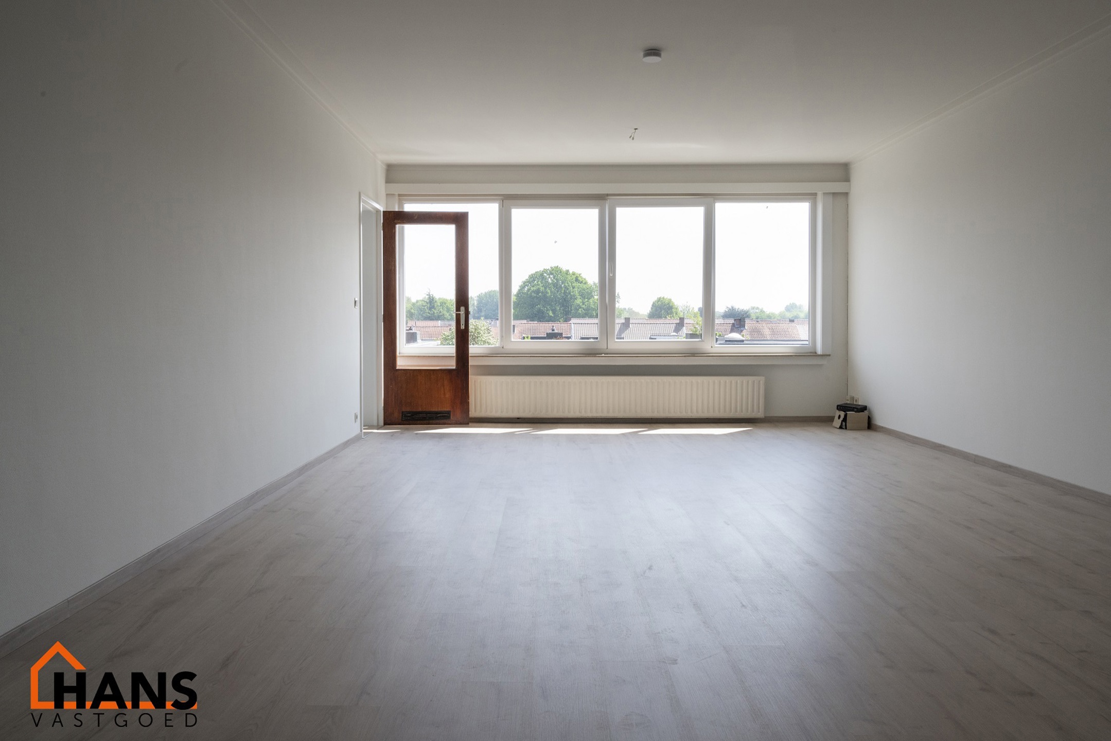 2 slaapkamerappartement met garage. - foto 3
