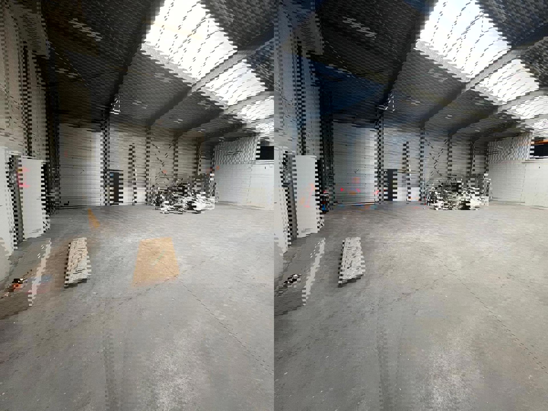 Kontich: magazijn met mezzanine en kantoorruimte - foto 4