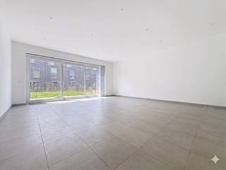 Deze prachtige nieuwbouwwoning te Bredene is voorzien van alle modern comfort, maximale energiezuinigheid en een ruimtelijk gevoel. De woning...
